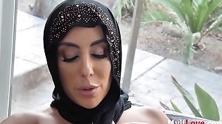Cougar Has Huge-boobed Melons Underneath Her Hijab- Kylie Kingston